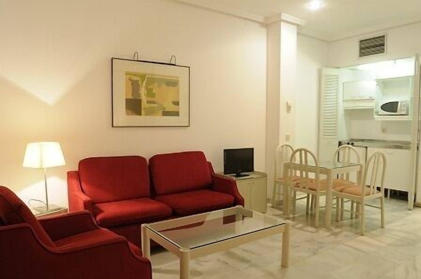 Hospedium Hotel Apartamentos Simon Verde Mairena del Aljarafe Luaran gambar