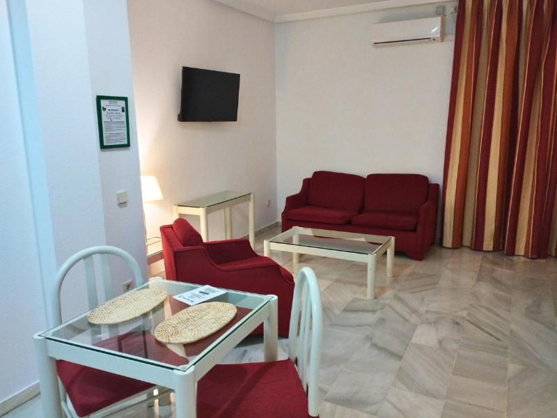 Hospedium Hotel Apartamentos Simon Verde Mairena del Aljarafe Luaran gambar